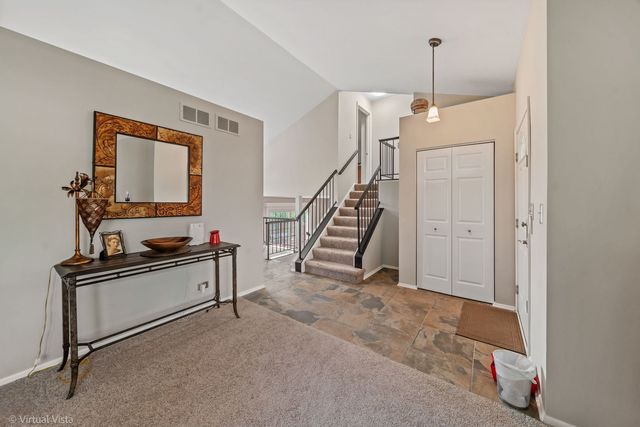 2243 Camden Lane, Hanover Park, IL 60133