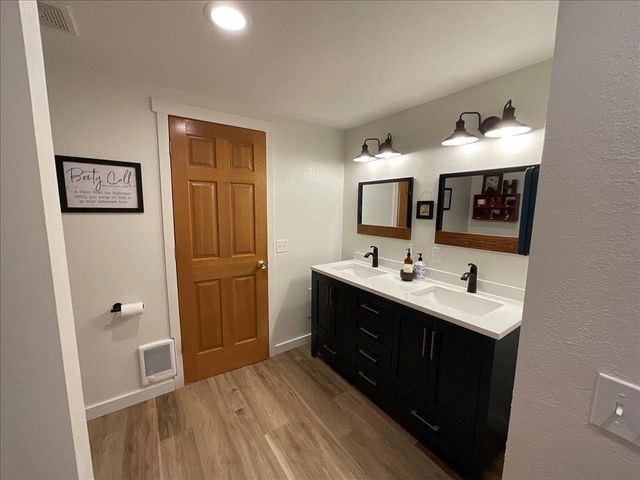 33521 N CHARBY Ln, Deer Park, WA 99006