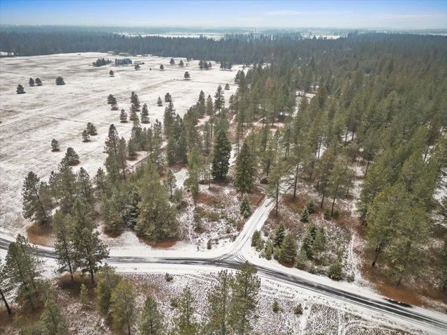 33521 N CHARBY Ln, Deer Park, WA 99006