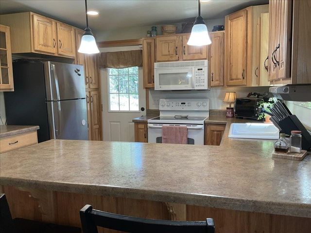 33521 N CHARBY Ln, Deer Park, WA 99006