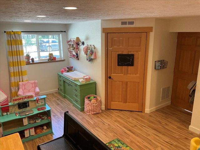 33521 N CHARBY Ln, Deer Park, WA 99006