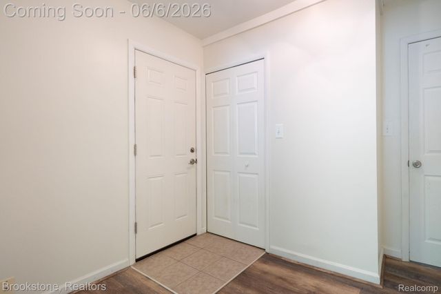 3620 Lotus Drive, Waterford Charter Township, MI 48329