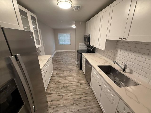 4412 W ANITA BOULEVARD, Tampa, FL 33611