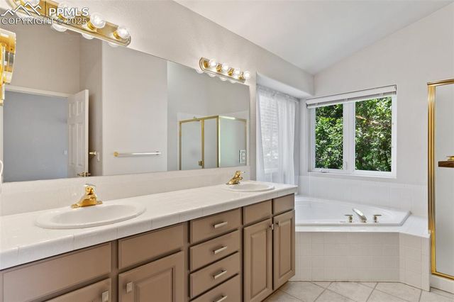 1680 Doe Run Point, Colorado Springs, CO 80919