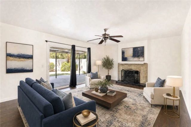 1911 W Maywood, Santa Ana, CA 92704