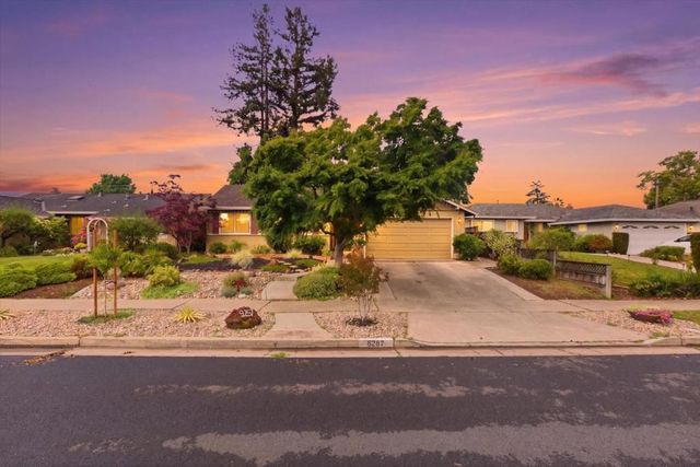 5267 Woodstock Way, San Jose, CA 95118