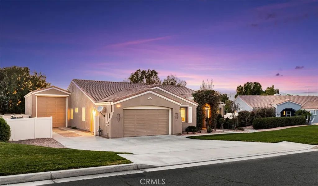 4683 Viaggio Circle, Jurupa Valley, CA 92509