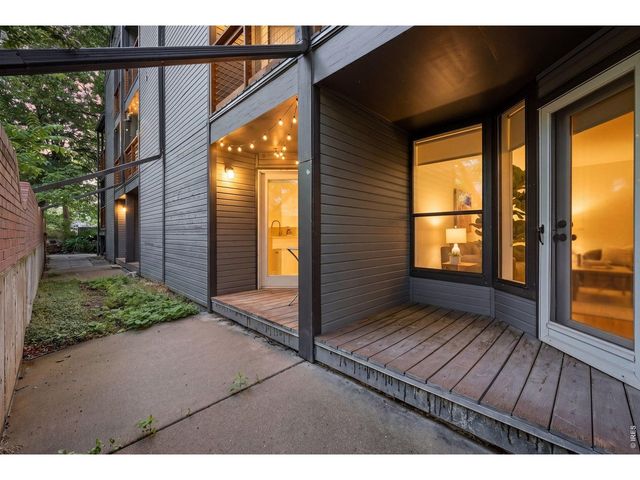 910 Portland Pl Unit 2, Boulder, CO 80304