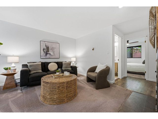 910 Portland Pl Unit 2, Boulder, CO 80304