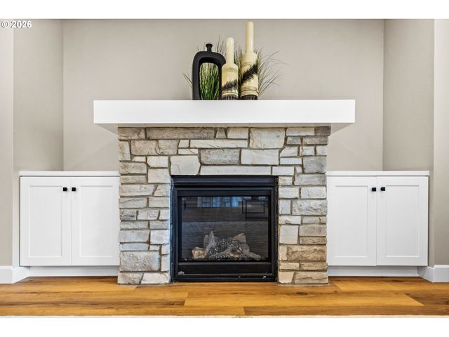 1774 Nw Ammon St, Salem, OR 97304