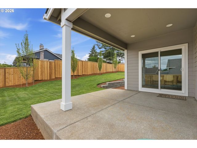 1774 Nw Ammon St, Salem, OR 97304