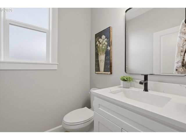 1774 Nw Ammon St, Salem, OR 97304
