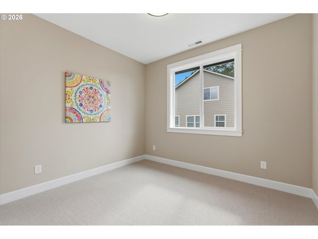 1774 Nw Ammon St, Salem, OR 97304