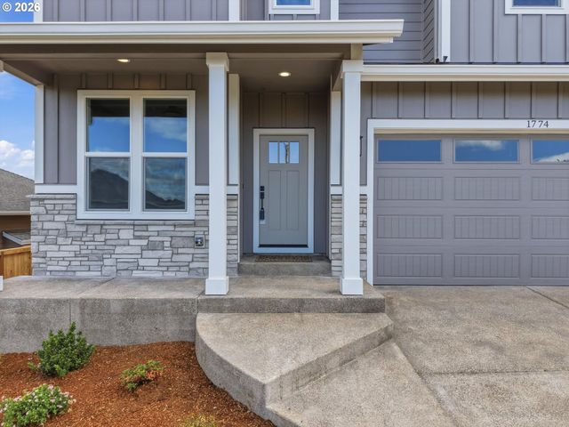 1774 Nw Ammon St, Salem, OR 97304