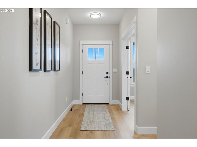 1774 Nw Ammon St, Salem, OR 97304