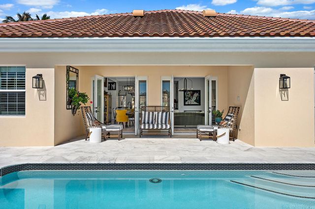 1115 Orinoco Way, Palm Beach Gardens, FL 33410