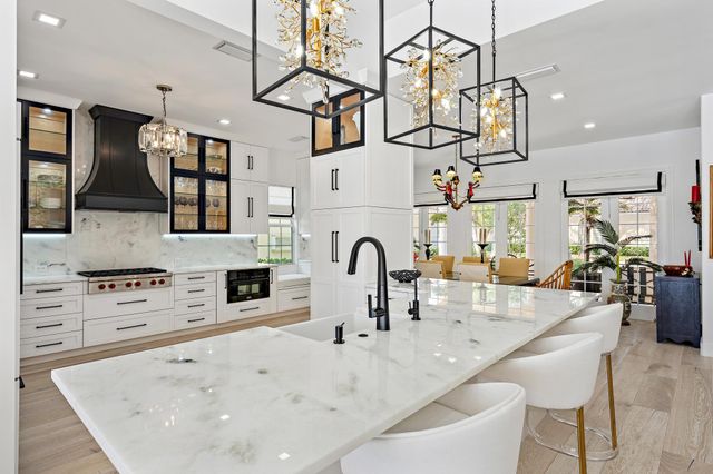 1115 Orinoco Way, Palm Beach Gardens, FL 33410