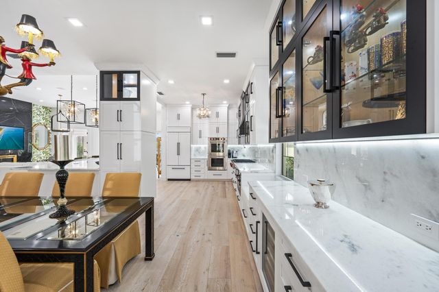 1115 Orinoco Way, Palm Beach Gardens, FL 33410