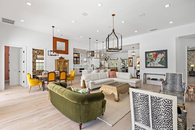 1115 Orinoco Way, Palm Beach Gardens, FL 33410