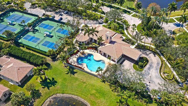 1115 Orinoco Way, Palm Beach Gardens, FL 33410