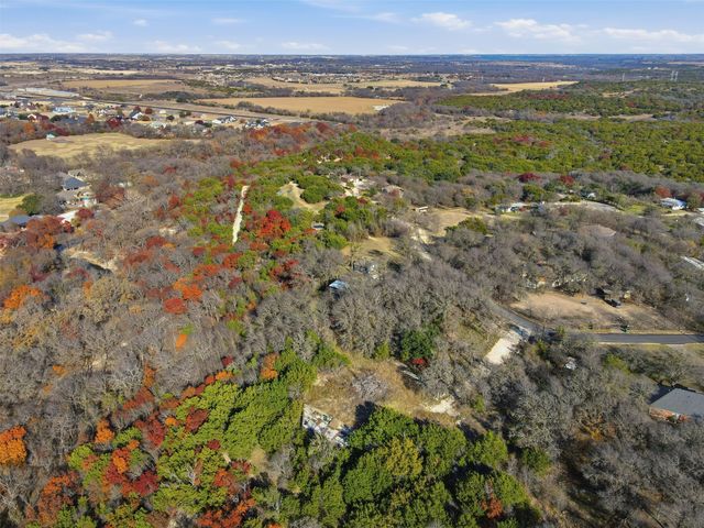 113 Overlook Court, Cresson, TX 76035