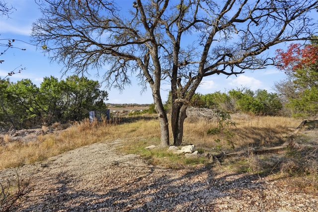 113 Overlook Court, Cresson, TX 76035