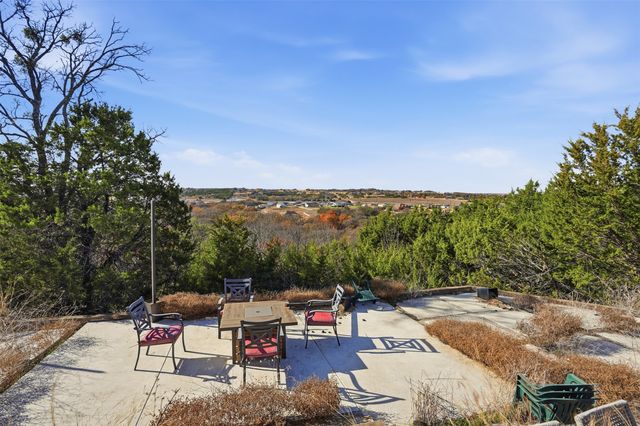 113 Overlook Court, Cresson, TX 76035