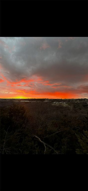 113 Overlook Court, Cresson, TX 76035