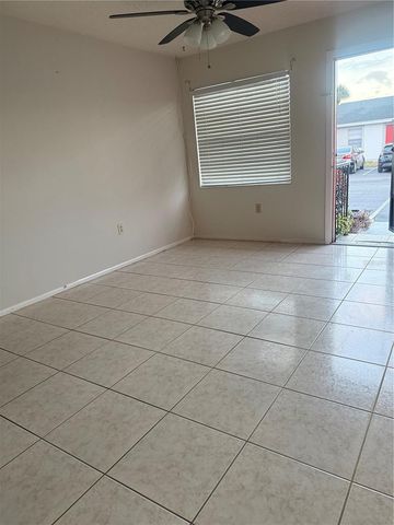 22 LAKE VILLA WAY, Kissimmee, FL 34743