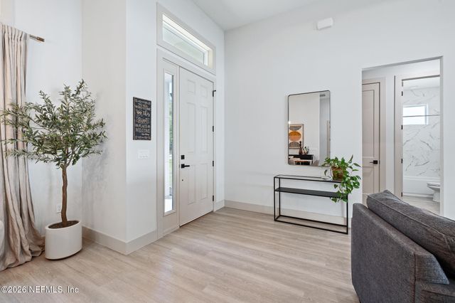 22 ZONAL GERANIUM Trail, Palm Coast, FL 32164