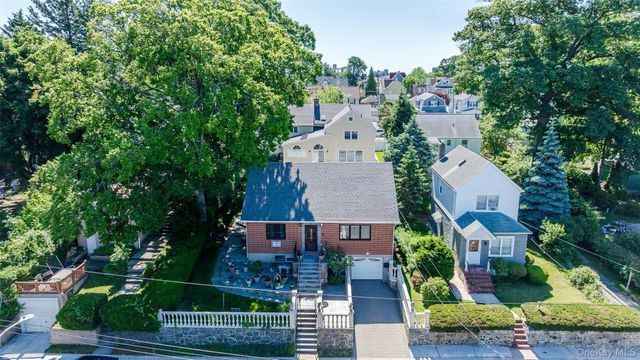 84 Ridgewood Avenue, Yonkers, NY 10704