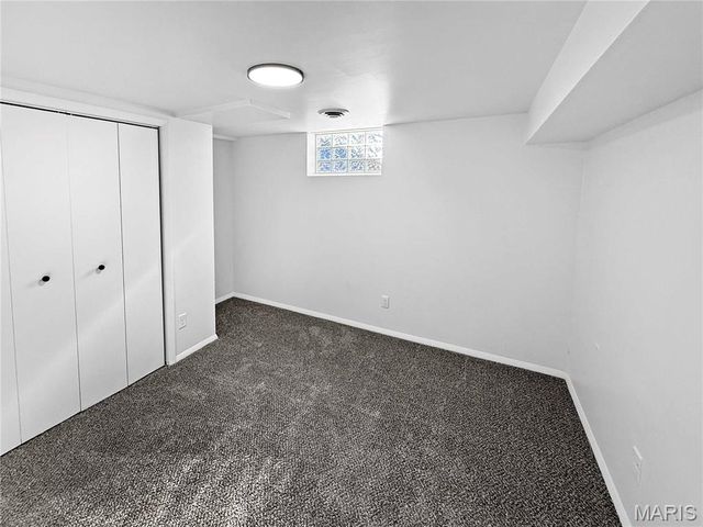 3755 Park Crest Drive, St Louis, MO 63125