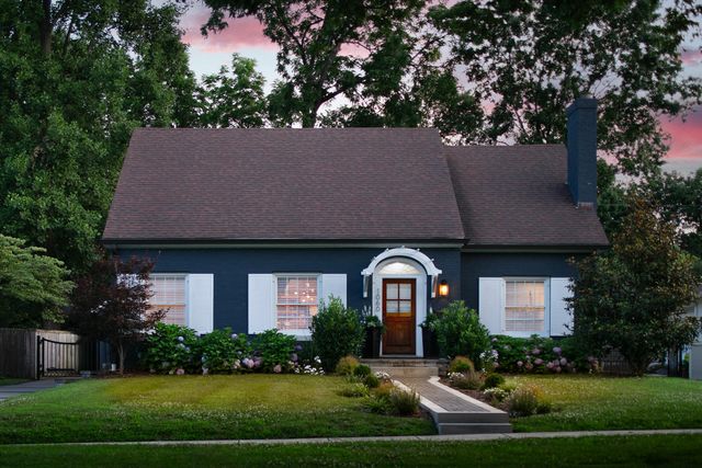 1060 Cooper Drive, Lexington, KY 40502