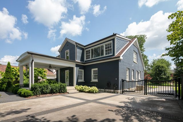 1060 Cooper Drive, Lexington, KY 40502