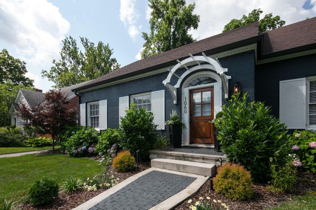 1060 Cooper Drive, Lexington, KY 40502