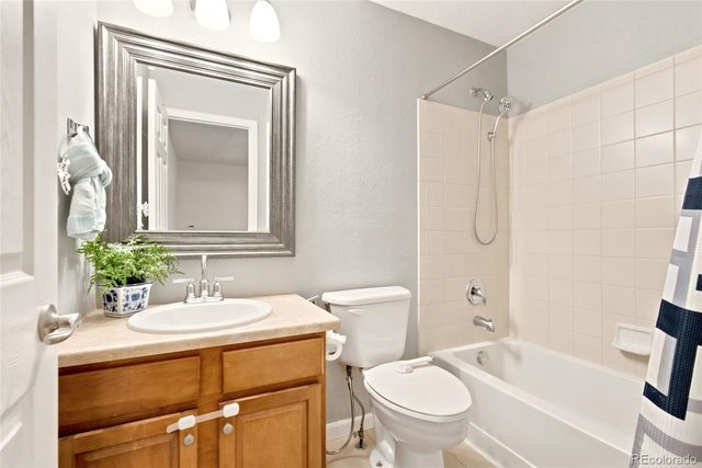 22861 E Briarwood Place, Aurora, CO 80016