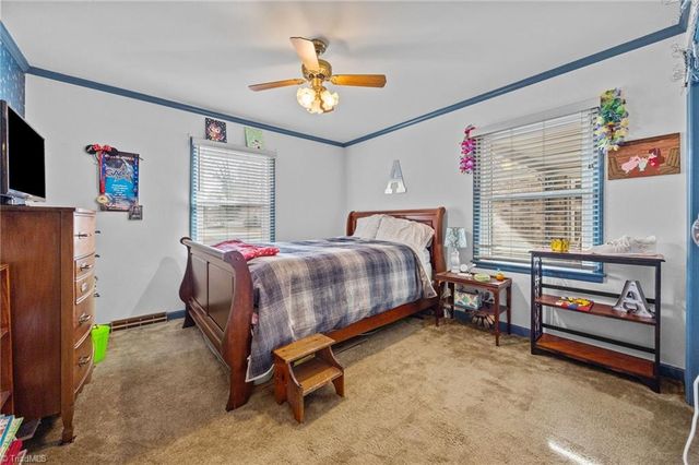 1625 Robinhood Drive, Burlington, NC 27217