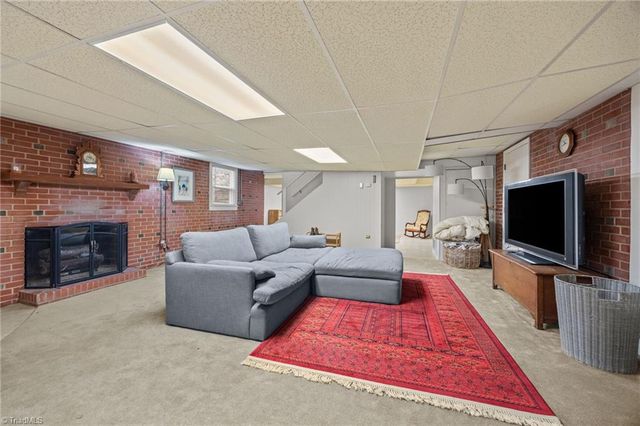 1625 Robinhood Drive, Burlington, NC 27217