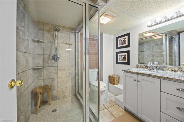 1625 Robinhood Drive, Burlington, NC 27217