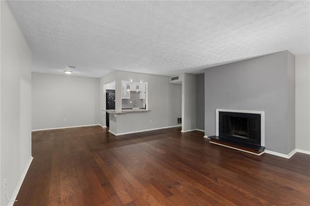 603 Summit North Drive NE 603, Atlanta, GA 30324