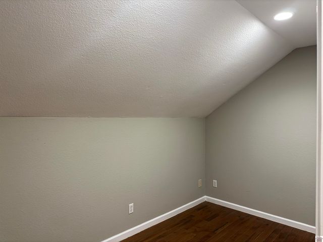 216 Braxton Bend, Ledbetter, KY 42058