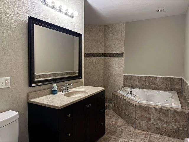 216 Braxton Bend, Ledbetter, KY 42058