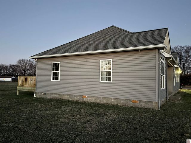 216 Braxton Bend, Ledbetter, KY 42058