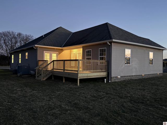 216 Braxton Bend, Ledbetter, KY 42058