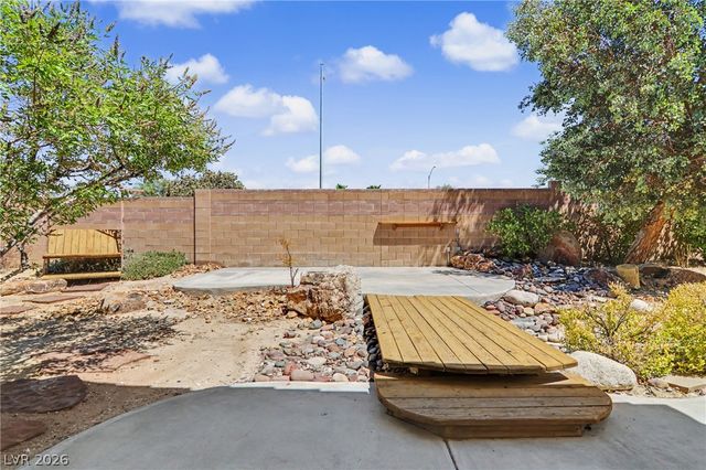 4516 Sea Dream Avenue, North Las Vegas, NV 89031