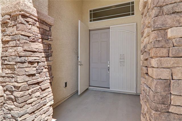 4516 Sea Dream Avenue, North Las Vegas, NV 89031