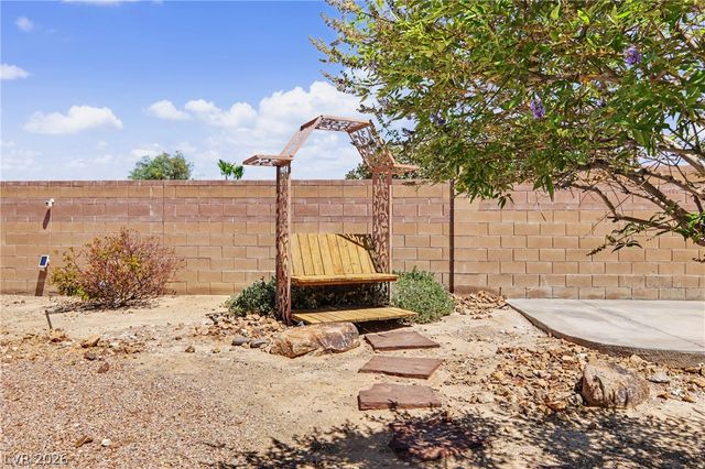 4516 Sea Dream Avenue, North Las Vegas, NV 89031