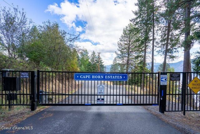 762 Glacier Loop Rd, Bayview, ID 83803