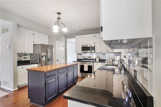 6880 Shadow Ridge Lane, Stone Mountain, GA 30087