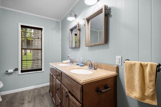 325 Tangiers Rd., Jefferson, TX 75657